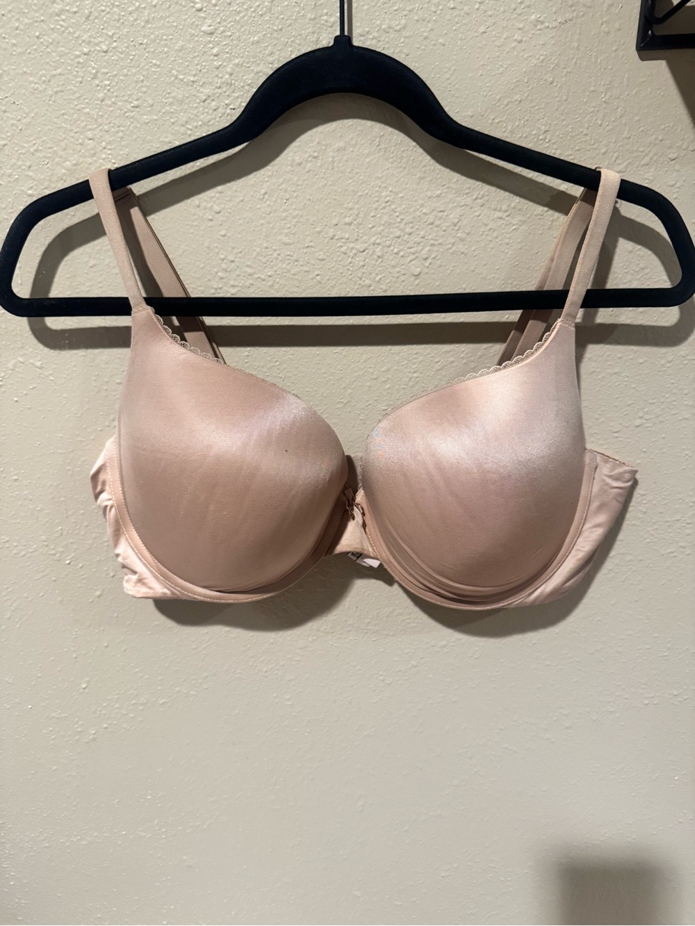 Victoria Secret- Smooth Underwire Bra - Blush